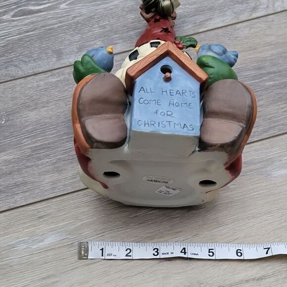 Center Street Design Santa Luminaire "ALL HEARTS COME HOME FOR CHRISTMAS". - Picture 9 of 10